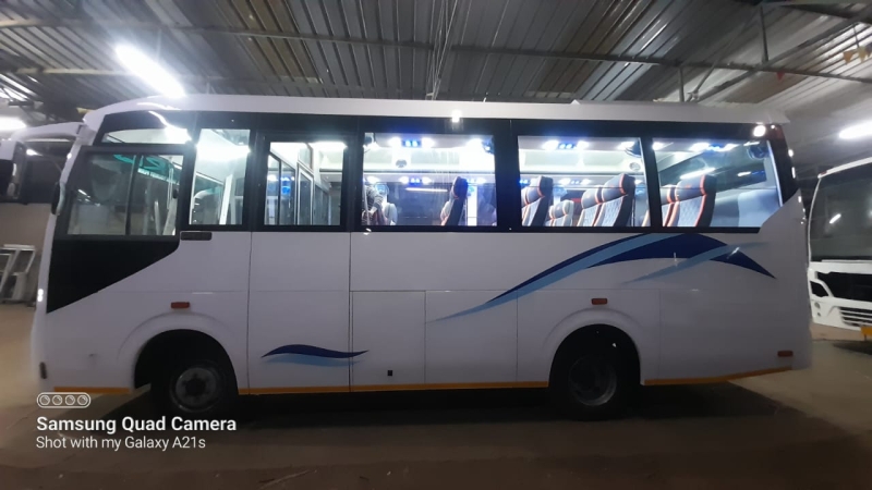 24 seater luxury mini Bus