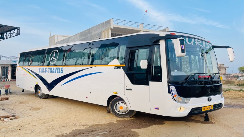 41 seater AC luxury bus