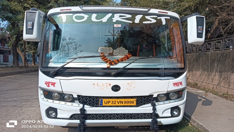 16 seater luxury couch