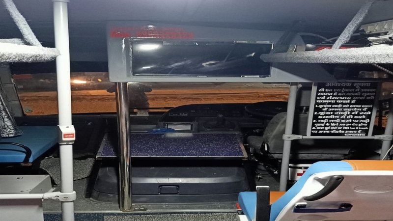Best 36 Seater Luxury volvo Bus Rental Service in Lucknow