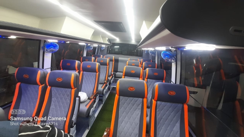 24 seater luxury mini Bus