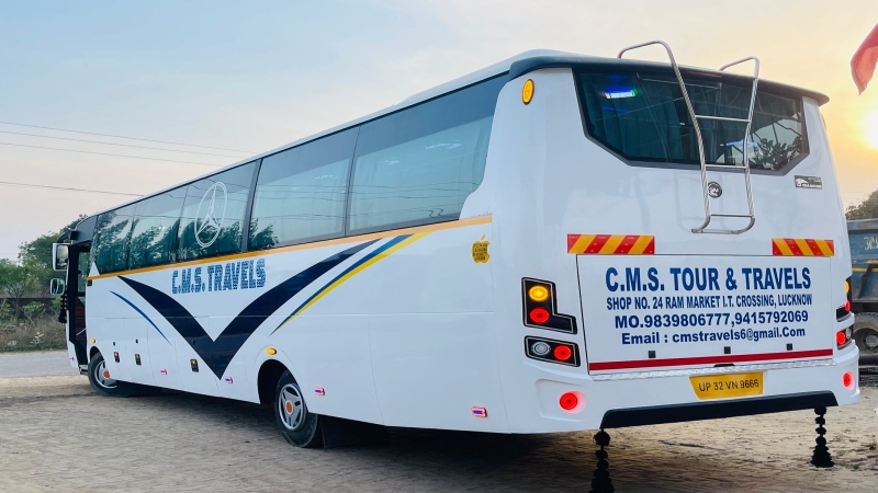 41 seater AC luxury bus