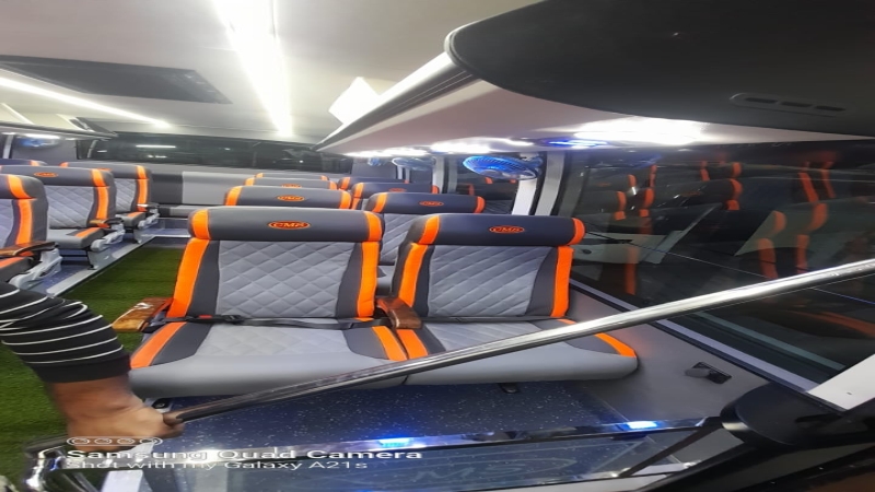 24 seater luxury mini Bus