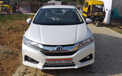 Best Honda City car hire in Lucknow